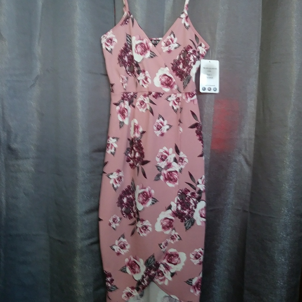 Full Circle Trends Spaghetti Strap Floral Dress M